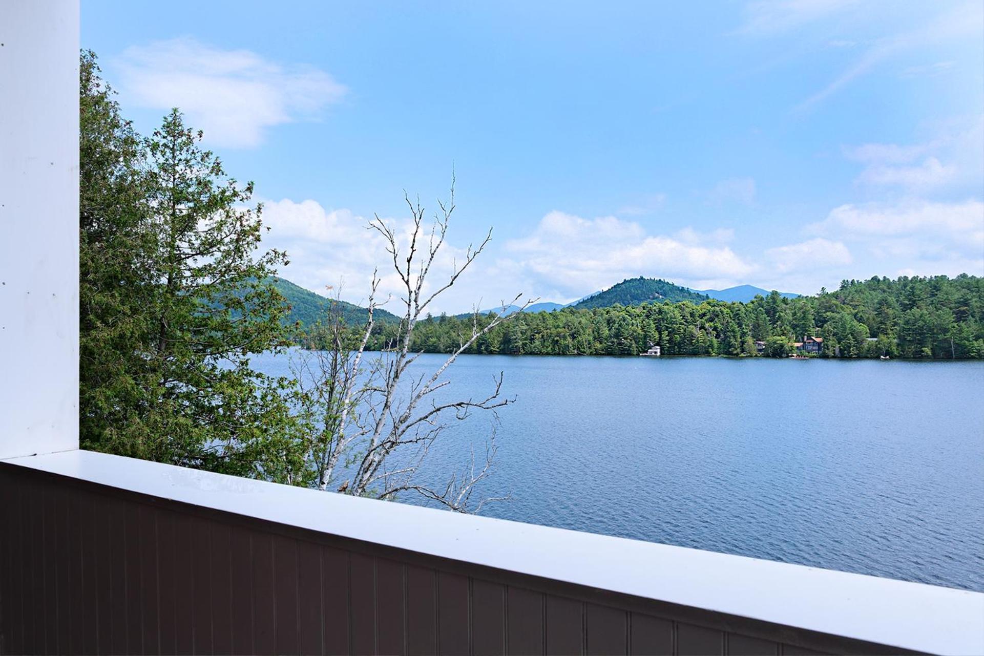 The Haus On Mirror Lake Lake Placid Rom bilde
